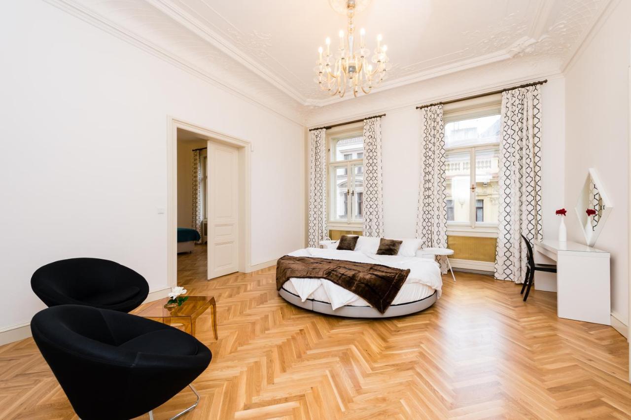 Grand Central Residence By Tkc Praha Exteriér fotografie