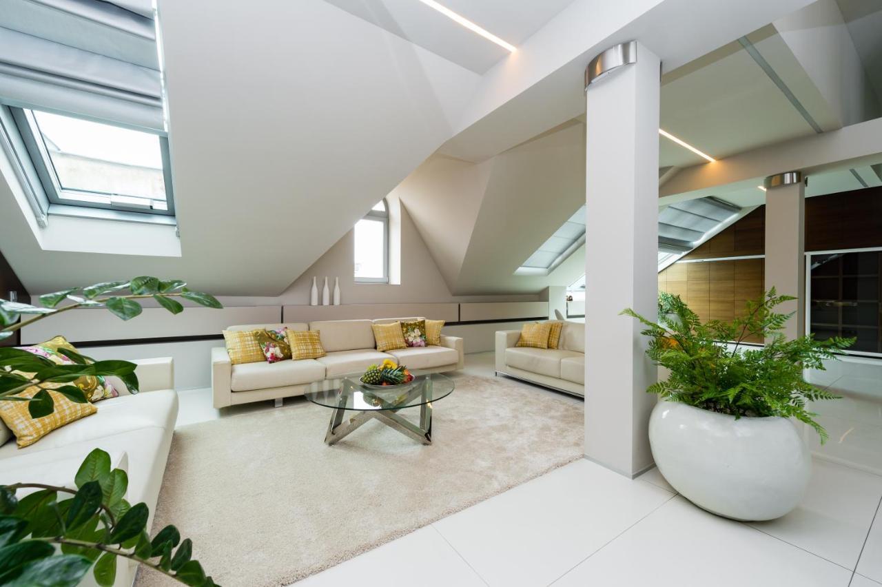 Grand Central Residence By Tkc Praha Exteriér fotografie